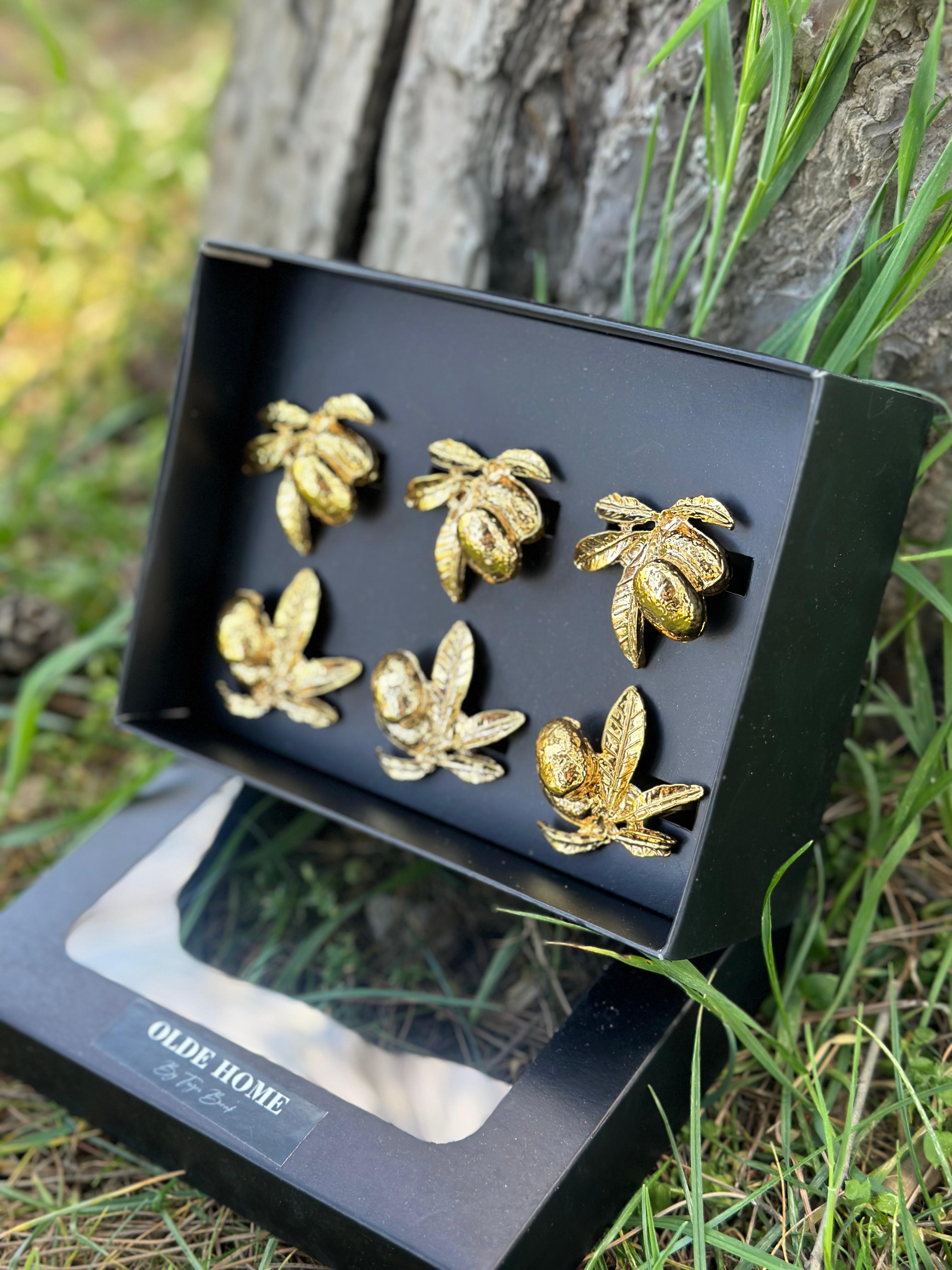 LADY PEÇETE HALKASI